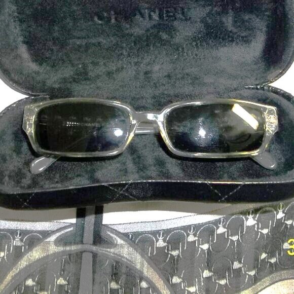 ❤️CHANEL 5058 CC Logo CLEAR with Swarovski Crystal Sunglasses +CC Case main image 5